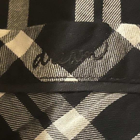 VICTORIA'S SECRET
Flannel Long Pajama Top - Picture 2 of 4